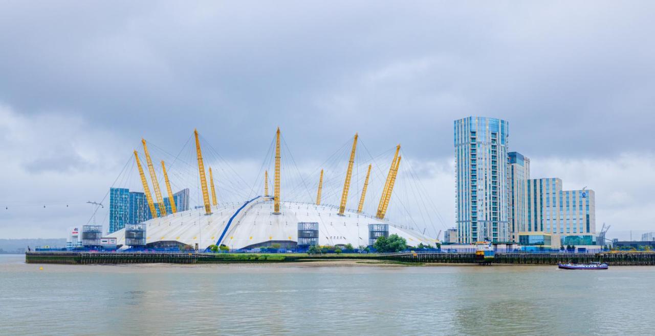 Two Bed Apartment Near Canary Wharf Londres Exterior foto
