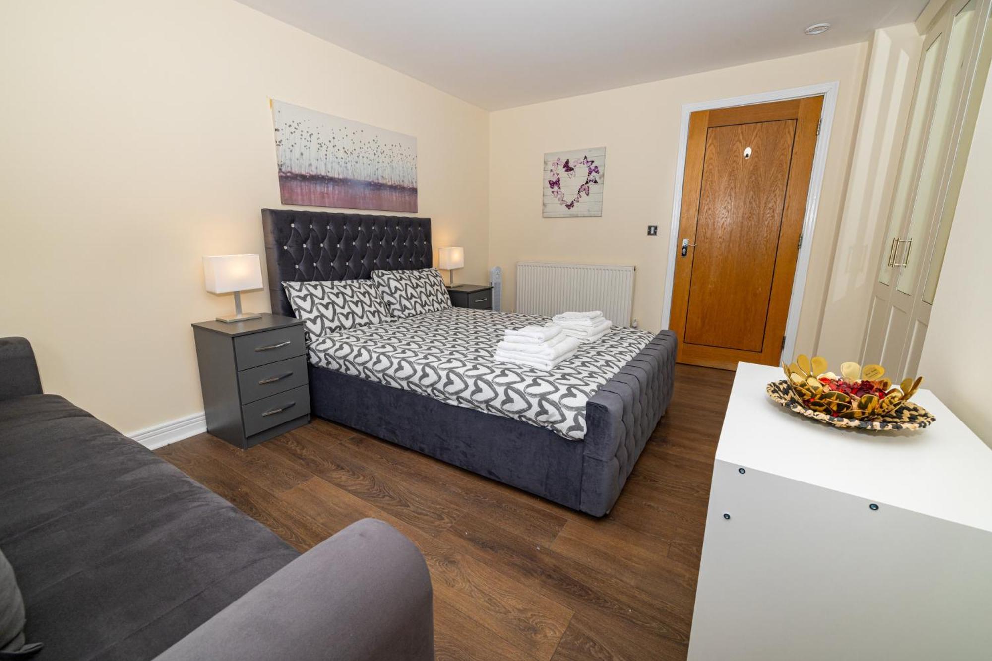 Two Bed Apartment Near Canary Wharf Londres Exterior foto